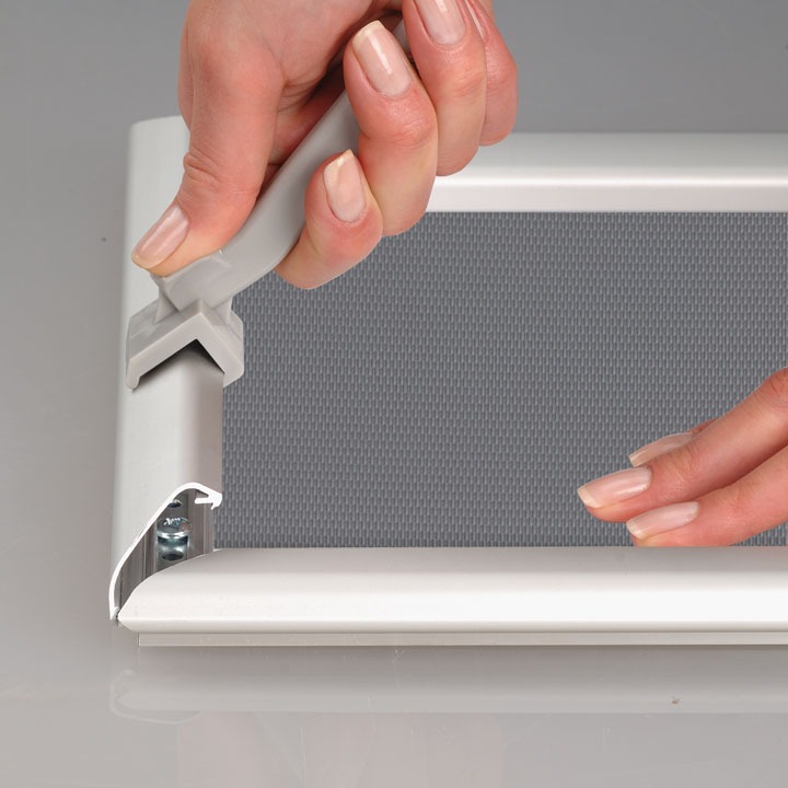 32 mm Güvenlikli Çerçeve - Görsel 3